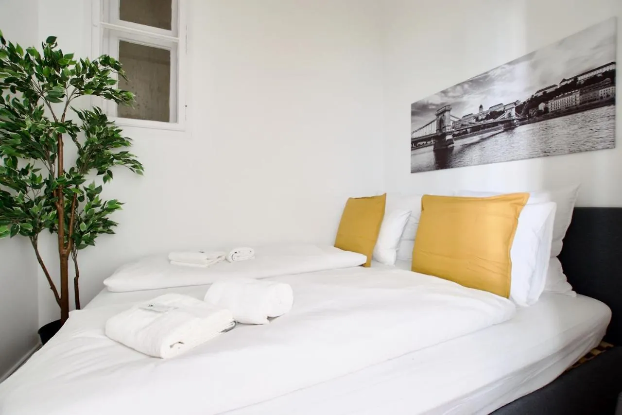 Premium Apartment By Hi5- Brody Street Βουδαπέστη