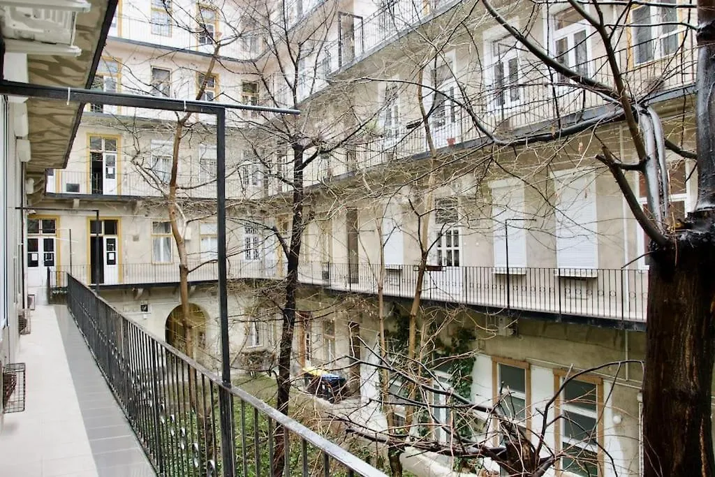 Premium Apartment By Hi5- Brody Street Βουδαπέστη 0*,  Ουγγαρία